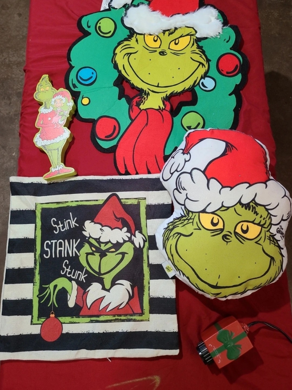 Hobby Lobby Grinch Holiday Multiple Decrations And Projector